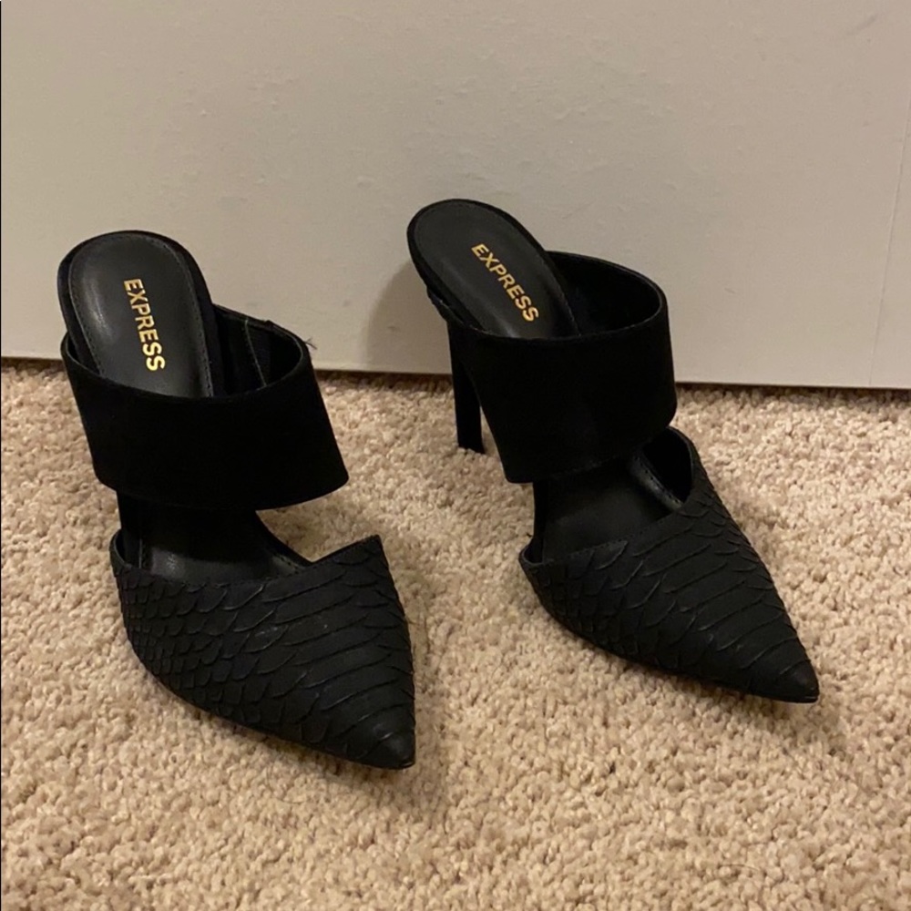 Express black heels
